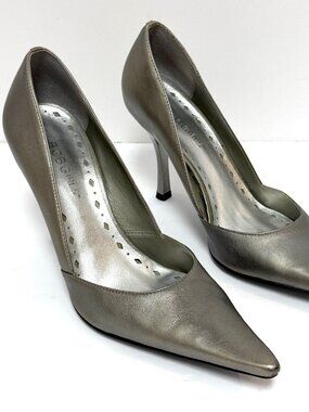 BCBGirls Mika-MK Pewter Metallic Pumps Heels Pointed Toe Sz 6.5M Classic